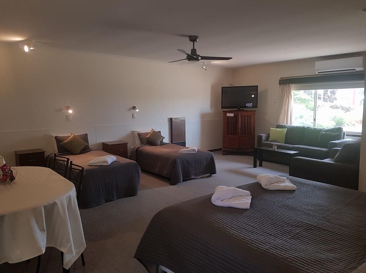 Beachport Motor Inn Kültér fotó